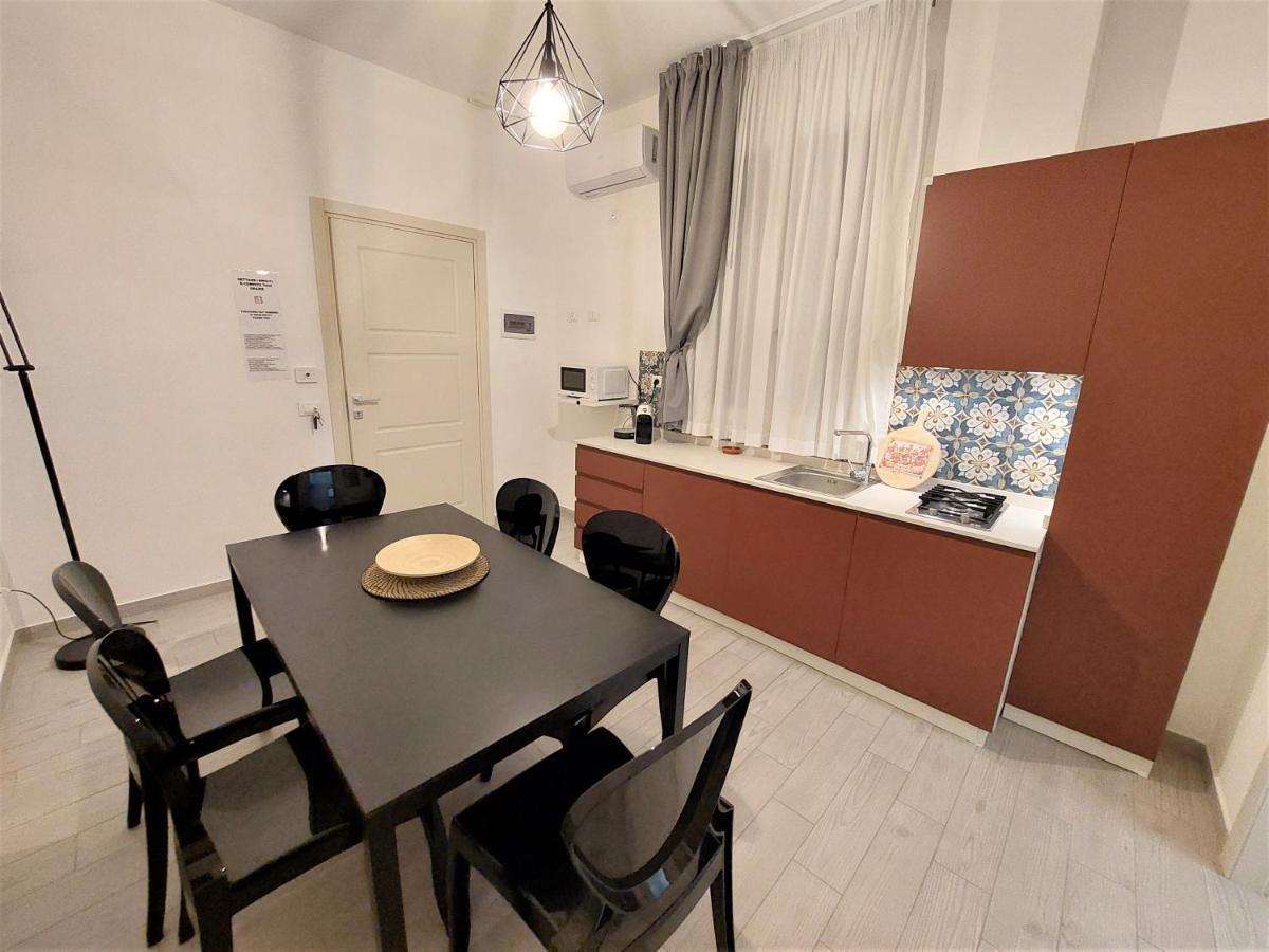 Leone Apartments ปาแลร์โม ภายนอก รูปภาพ
