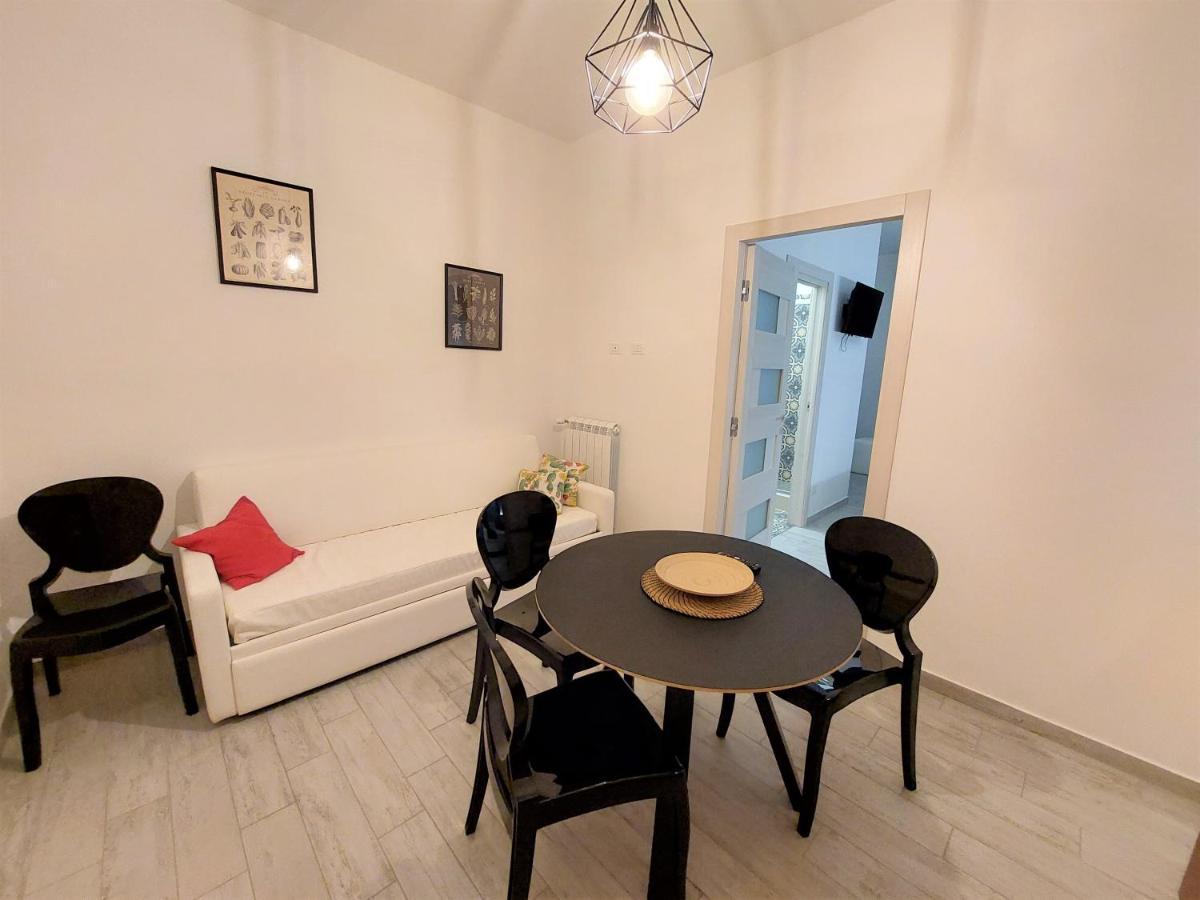 Leone Apartments ปาแลร์โม ภายนอก รูปภาพ